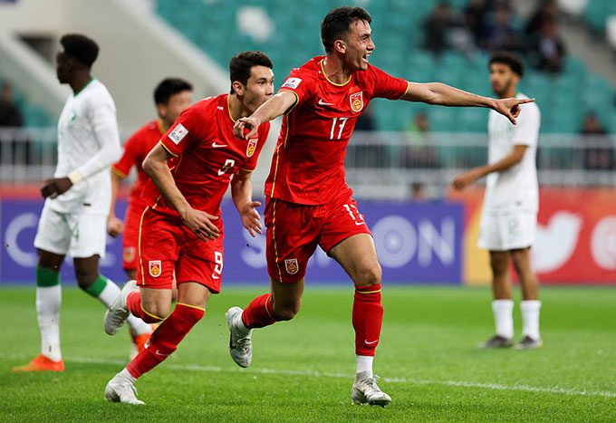 Nhiều cầu thủ Tân Cương hiện diện trong đội hình U20 Trung Quốc - Ảnh: AFC