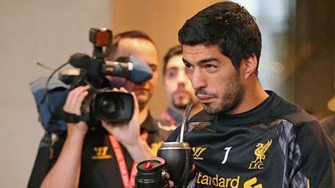 Nâng giá lên 51 triệu bảng mua Suarez, Arsenal sắp “điên”?