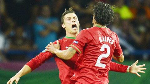 Bồ Đào Nha vs Hà Lan: Ronaldo là “hung thần” của Hà Lan