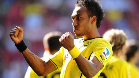 Dortmund gặp rắc rối với vụ chuyển nhượng Aubameyang