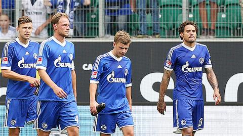 Khủng hoảng đeo bám Schalke