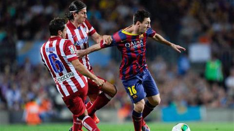 VIDEO: Bị Messi khiêu khích, Luis bức xúc dính thẻ đỏ