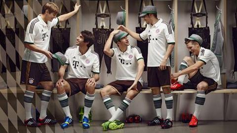 Bayern ra mắt áo đấu đậm phong cách truyền thống Bavaria