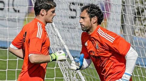 "Chiến tranh" Casillas-Lopez là dấu hiệu Real sẽ vô địch châu Âu?
