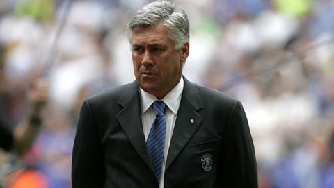 Ancelotti bác bỏ sử dụng Ronaldo như một tiền đạo