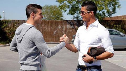 Lần đầu tiên Bale và Ronaldo gặp nhau ở Real như thế nào?