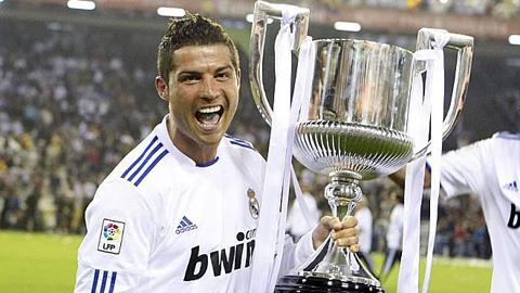 Sự nghiệp của Ronaldo ở Real qua ảnh
