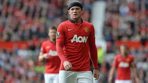 Rooney vẫn phải đeo mũ bảo hộ thêm nửa tháng