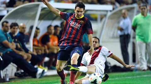Messi đi bóng khiến hàng thủ Vallecano phát điên