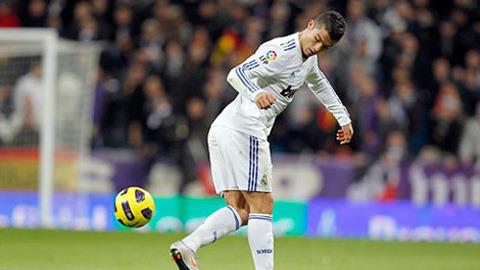 Những cú đánh gót thành bàn của Ronaldo