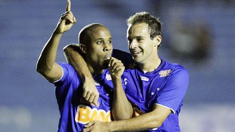 05h30 ngày 3/10, Cruzeiro vs Portuguesa: Cruzeiro bay cao