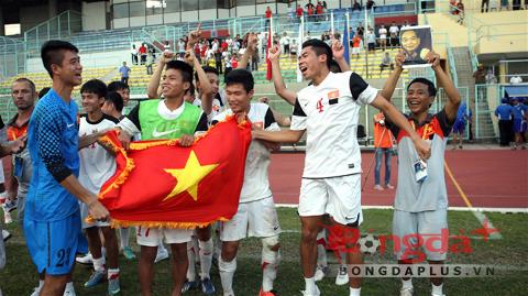 Điểm tin sáng 8/10: U19 Việt Nam tạo nên địa chấn