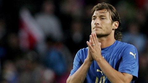 Vì sao tuyển Italia gọi lại Totti?