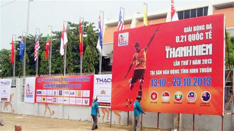Khai mạc giải U21 Quốc tế báo Thanh Niên 2013
