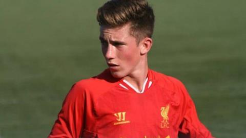 ĐT Anh tranh chấp tài năng trẻ 16 tuổi với xứ Wales