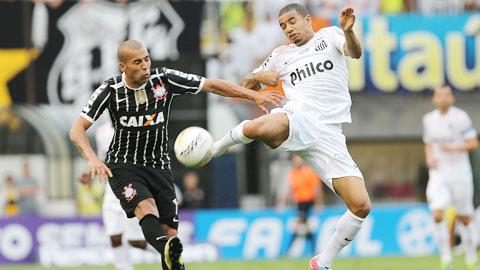 1h00 ngày 28/10: Corinthians vs Santos: Lại "níu" chân nhau