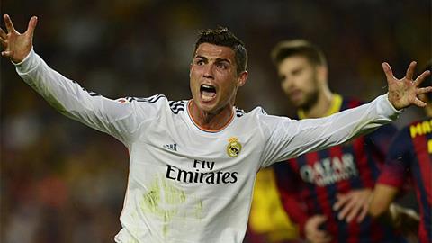 Ronaldo giễu cợt lại Chủ tịch FIFA