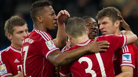 Vòng 11 Bundesliga: Bayern đi vào lịch sử