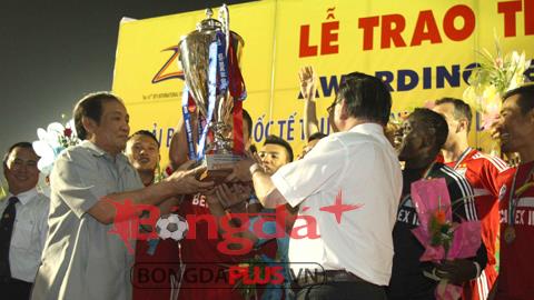 Chung kết BTV - Number One Cup 2013: B.BD nhọc nhằn vượt qua U23 Việt Nam