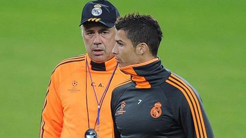 Thay đội hình cả 16 trận, Ancelotti đang bối rối ở Real?