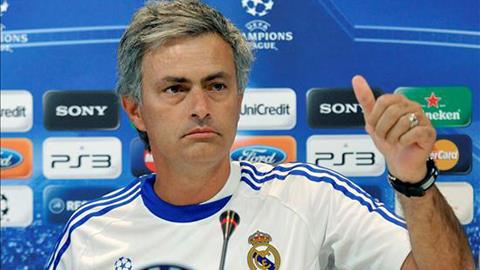 "Bóng ma" Mourinho "ám" cả Real lẫn Barca