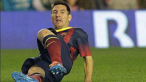 Nghỉ thi đấu hết năm 2013, Messi khó lòng bảo vệ QBV