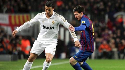 Wenger: Ronaldo đã qua mặt Messi