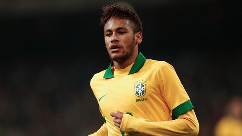 Neymar "trêu ngươi" thủ môn Chile