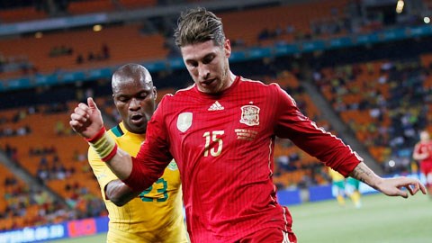 Nam Phi 1-0 Tây Ban Nha: Cú sốc Nam Phi