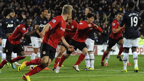 Cardiff 2-2 M.U: Quỷ đỏ rơi điểm phút cuối