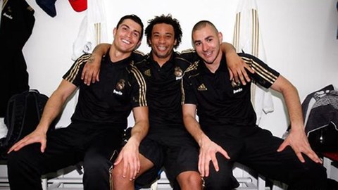 Ronaldo, Marcelo, Benzema làm clip cổ vũ cho ngôi sao kickboxing