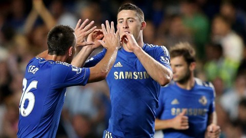 Chelsea 3-1 Southampton: Terry thăng hoa, The Blues ngược dòng ấn tượng