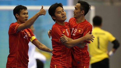Futsal nam: Việt Nam thua Thái Lan 0-4