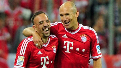 Robben phớt lờ Ribery, ủng hộ Ronaldo giành Quả bóng Vàng