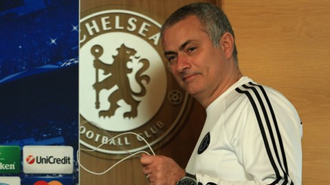 Mourinho lại "bới móc" mối thâm thù với báo chí Tây Ban Nha