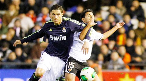 03h00 ngày 23/12, Valencia vs Real Madrid: Kền kền trục lợi