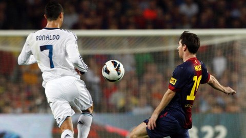 Không có hồi kết cho cuộc đua giữa Ronaldo và Messi