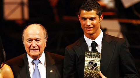 Blatter: “Tôi và Ronaldo đã làm lành với nhau!”