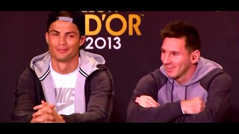 Messi nói gì khiến Ronaldo không nhịn được cười?