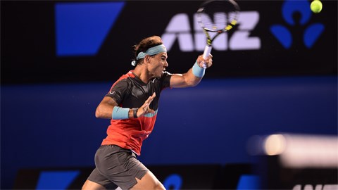 Nadal, Sharapova thắng dễ, Australian Open… mất khách