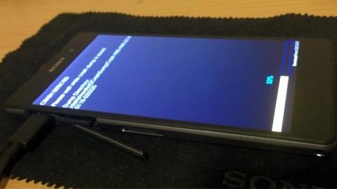 Lộ diện Sony Xperia Z1 có thiết kế lạ