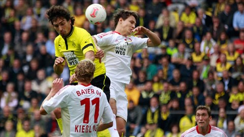 Lượt về Bundesliga 2013/14: Khắc nghiệt cuộc đua Top 4