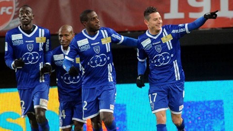 02h00 ngày 26/1: Toulouse vs Bastia