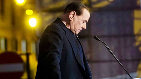 Berlusconi lại gặp rắc rối mới