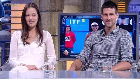 Djokovic: Đến tỏ tình cũng độc đáo!