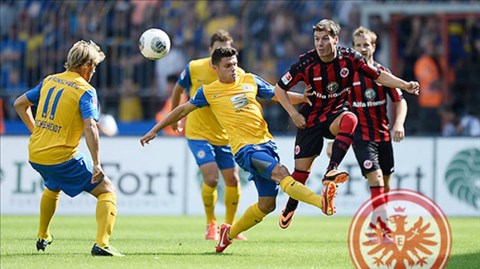 21h30 ngày 8/2, Eintracht Frankfurt vs Braunschweig