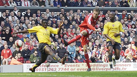 5 trận đấu đáng nhớ giữa Liverpool - Arsenal