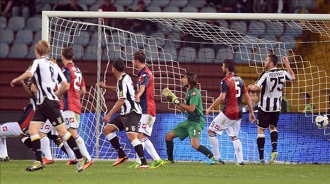 21h00 ngày 16/2, Genoa vs Udinese