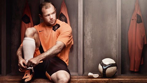 Rooney gắn bó với M.U vì tình hay vì tiền?