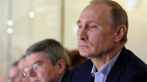 Tổng thống Nga Putin chỉ trích trọng tài thậm tệ